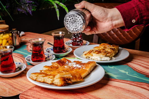 Istanbul: Baklava Backstreets Food Tour with 12+ Tastings
