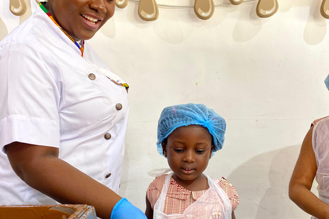 Accra: Artisanal Chocolate-Making and Ghana Cocoa Experience