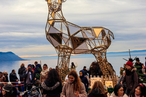 Montreux Noël Walk - Private Christmas Tour + Glühwein Mug French Guided Tour