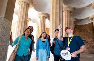 Barcelona: Park Güell Guided Tour mit Fast-Track-Zugang