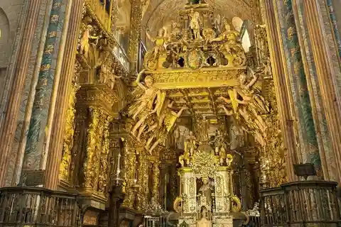 Santiago de Compostela: Cathedral and its Museum Guided Tour