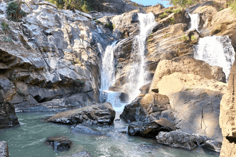 Chiang Mai: Secret Waterfall & Bamboo rafting