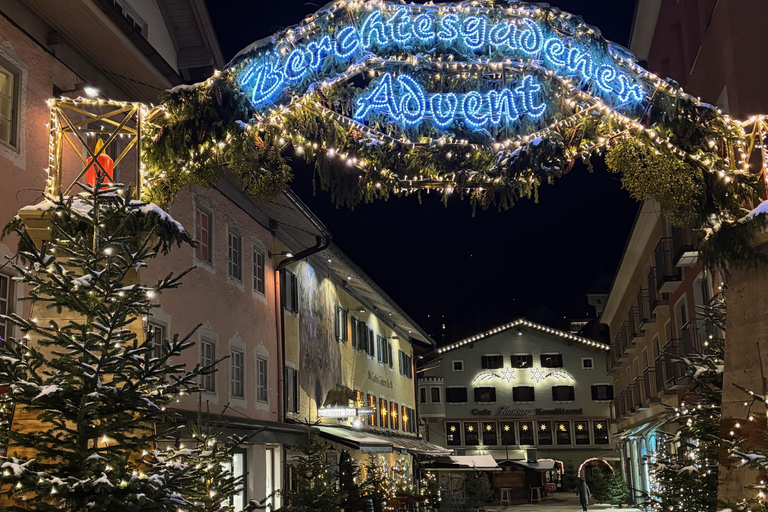 Berchtesgaden: Private Christmas Walking Tour with Drink