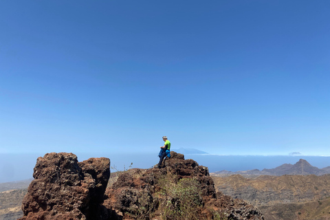 Santiago: Hike from Praia to Monte Tchota and Pico de Antónia Santiago: Beach to Monte Tchota – Pico Leão – Monte Tchota Hike