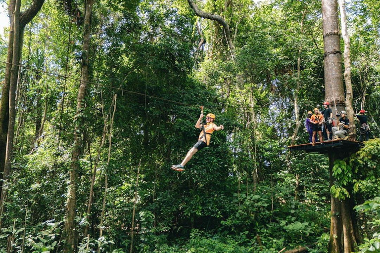 Khao Lak : excursion combinée « Éléphants éthiques et tyrolienne »