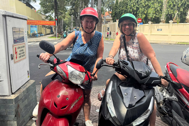 Vanuit Phu My Haven: Ho Chi Minh Stad Excursie Tocht langs de kustVanuit Phu My Haven: Ho Chi Minh Stad Tour