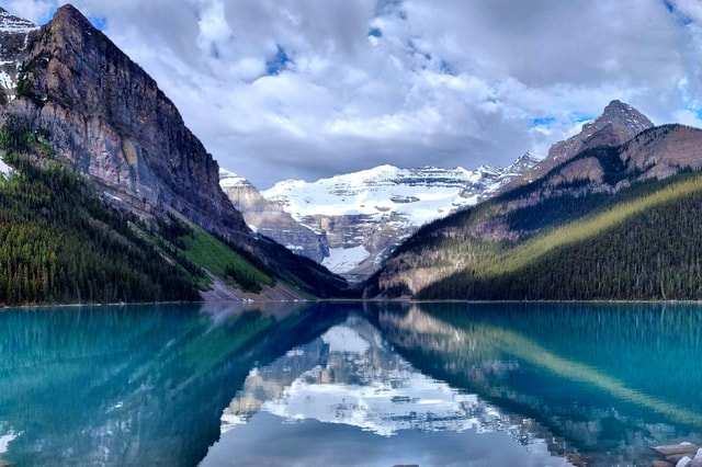 Lake Louise, Johnston Canyon and Banff Town from Calgary