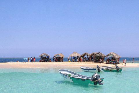 Private: Cayo Arena Luxury Catamaran & Snorkeling Adventure
