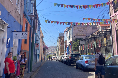 神奇的瓦尔帕莱索：色彩、港口和海岸风情