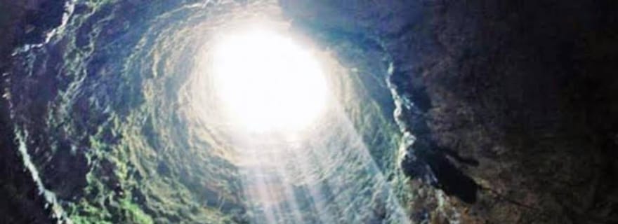 Les grottes de Jomblang et de Pindul incluent les frais d'entrée.