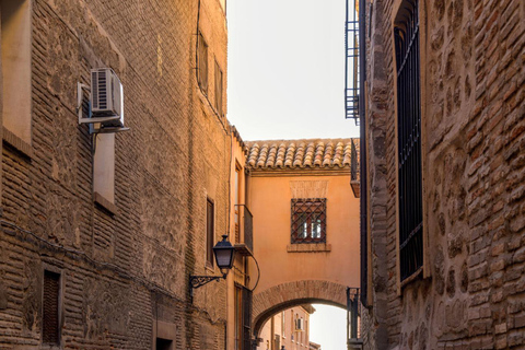 From Madrid: Toledo Guided Day Trip with Marzipan Tasting