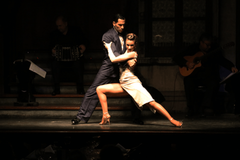 Buenos Aires: Aljibe Tango Show Buenos Aires: Aljibe Tango show con traslados