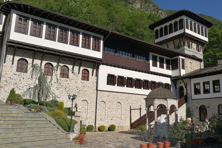 Skopje : Tetovo, Mavrovo, Galicnik et John Bigorski - Excursion d'une journéeSkopje : excursion d'une journée à Tetovo, Mavrovo, Galicnik et John Bigorski