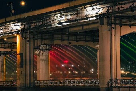 Seul: piknik nad rzeką Han i przejażdżka rowerem elektrycznym do fontanny Rainbow FountainSeul: Piknik nad rzeką Han i przejażdżka rowerem elektrycznym do Fontanny Tęczy