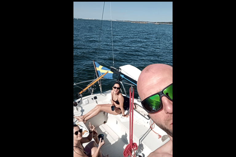 Gothenburg: Sailing Experience with a Local Skipper
