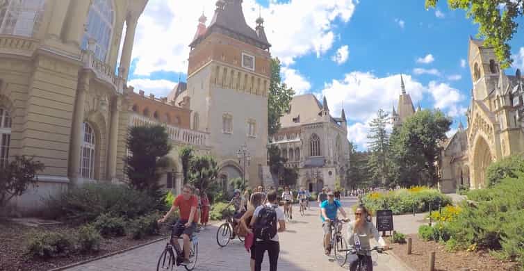 Budapest Highlights Bike Tour with a Local Guide