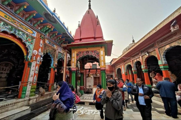 Vanuit Varanasi: Ayodhaya DagtripAyodhaya dagtour vanuit varanasi