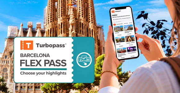 Barcelona: Flex Pass Top Attractions & Sagrada Option