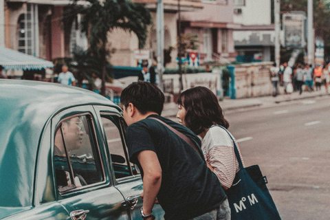 马斯喀特日落和海滨私人之旅（当地主办者陪同，4 小时）马斯喀特日落和海滨私人之旅（4 小时，由当地主办者带领）