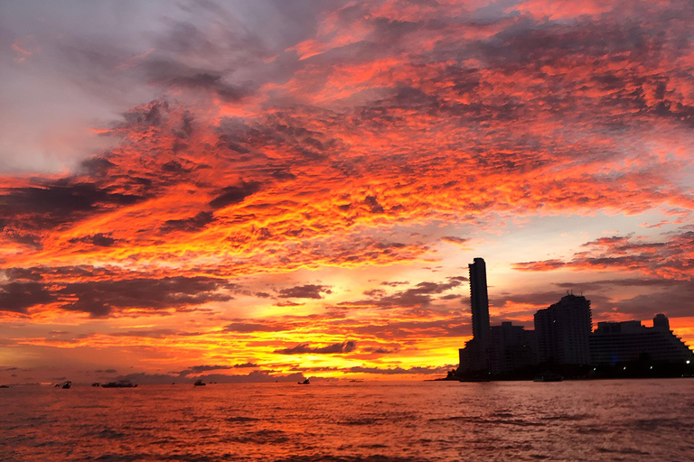 Cartagena: Coffee Tasting & Sunset Cruise with Cocktails