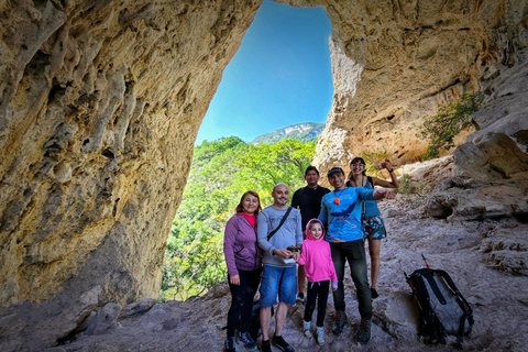 Monterrey : Profitez d&#039;une eau rafraîchissante en traversant le Cerro Agujerado.