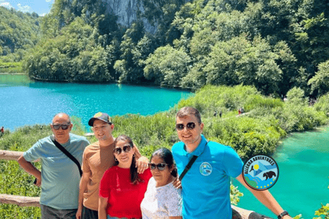 Zagreb: Plitvice Met Beveiligde Tickets, Boot- En TreinreisZagreb: Plitvice Tour met Tickets, boottocht en treinreis