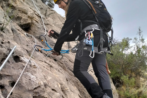 Via ferrata with 130-meter zip line in Elda Via ferrata with a 130-meter zipline in Elda