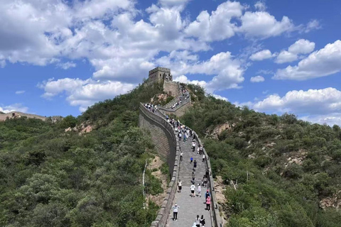 Beijing: Badaling Great Wall Private Tour with Night Option Private Day Tour