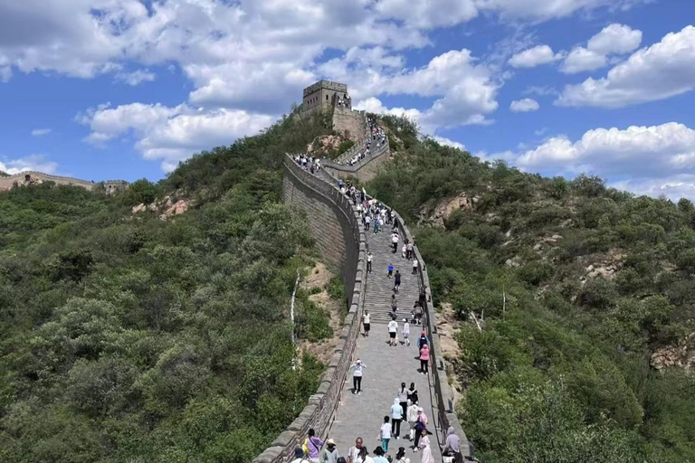 Beijing: Badaling Great Wall Private Tour with Night Option Private Day Tour