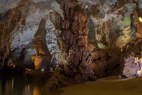 Half-Day Phong Nha Cave Scenic Boat Discovery Pick-up and drop-off in Phong Nha