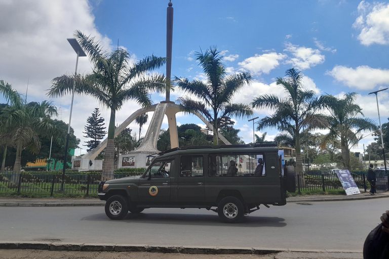 Arusha: Guided City Tour with Local Food with Dala Dala Ride