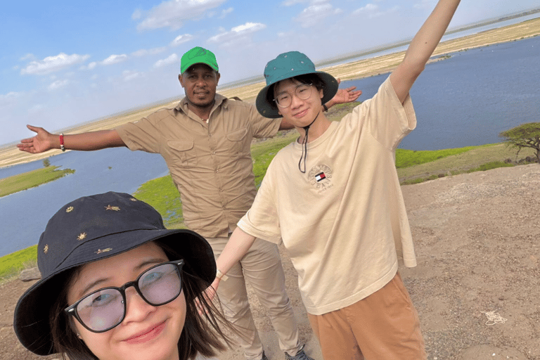 Nairobi: Amboseli National Park Day Trip with Lunch Luxury Landcruiser Option