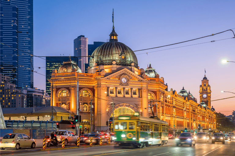 Melbourne: City Highlights Private Guided Walking Tour