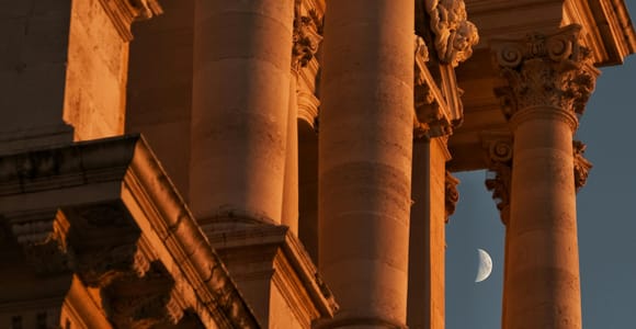 Syracuse at sunset: guided tour of Ortigia at sunset