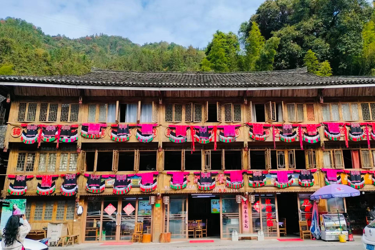 Jinzhuzhuang Village and Ping'an Terraces Tour