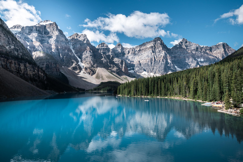 Desde Banff: Autobús lanzadera a Lake Louise y Moraine Lake.