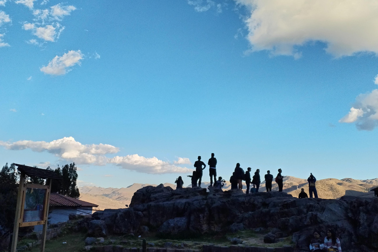 Cusco: Excursão a pé pelo centro histórico e vistas panorâmicas com bebida local