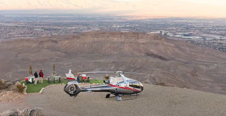 Las Vegas: Helicopter Night Flight over the Strip photo 15