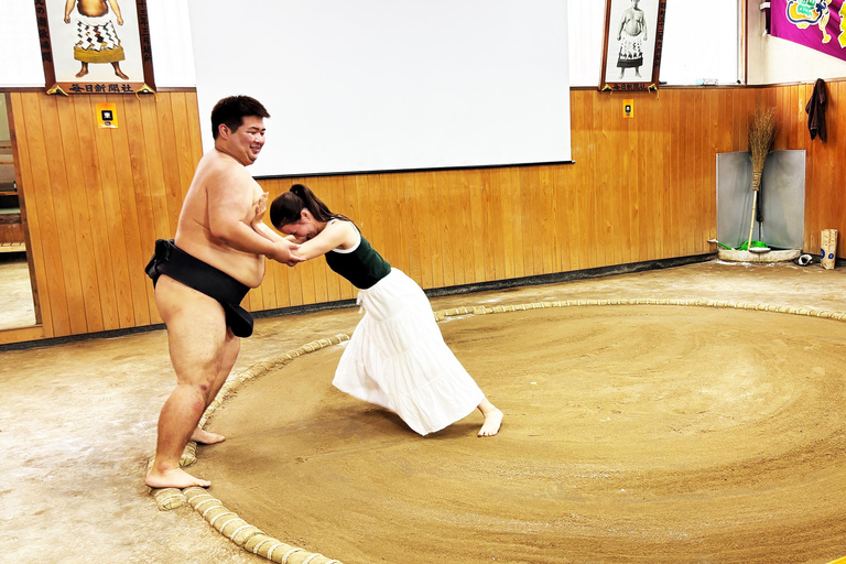 Tokyo: Sumo Experience with Live Show & Audience Challenge