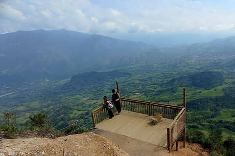 Excursão ao Cerro Tusa: Caminhe pela pirâmide natural mais alta - ida e voltaCerro Tusa: Caminhada até o topo da pirâmide natural mais alta