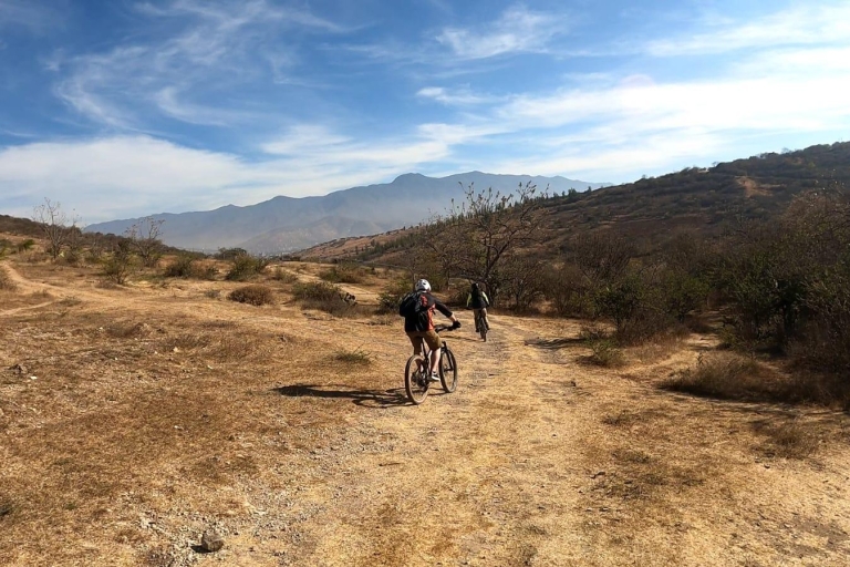Bike ride though local ancient trails: Monte Alban & Atzompa MTB ride though local ancient trails - Monte Alban & Atzompa