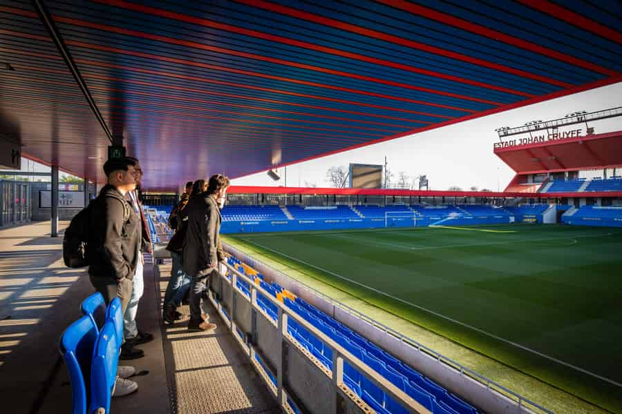 Barcelona: FC Barcelona Training City Experience Tour. Foto: GetYourGuide