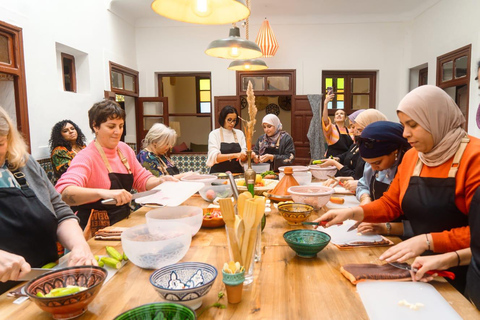 Matlagningskurs i marockansk mat med en lokal kock i Marrakech