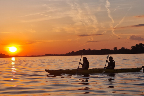 Belgrade: Sunset Kayak Tour