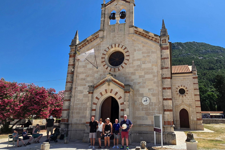 Discover Herzegovina from Dubrovnik: Mostar & Kravice