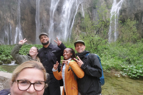 From Zadar: Plitvice Lakes Guided Day Tour and Boat Ride From Zadar: Plitvice Lakes Day Tour, Simply and Safe Tour