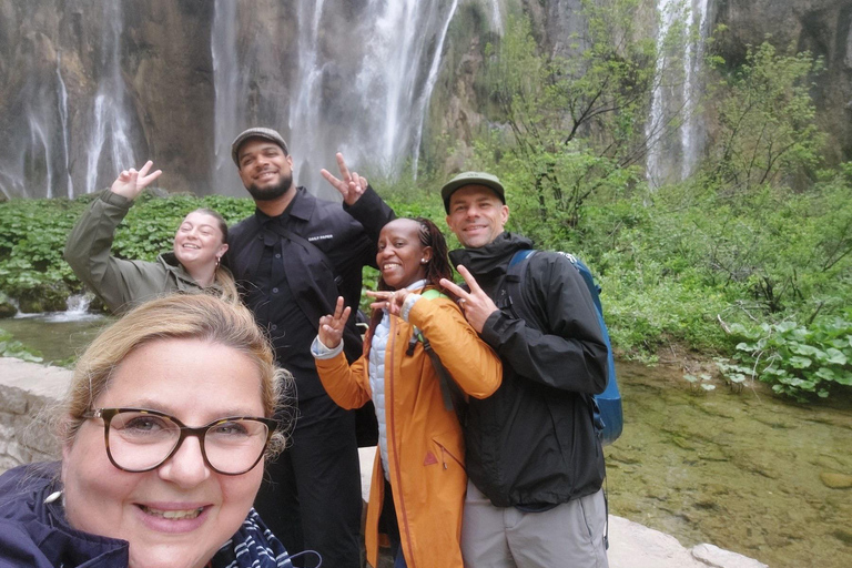 From Zadar: Plitvice Lakes Guided Day Tour and Boat Ride From Zadar: Plitvice Lakes Day Tour, Simply and Safe Tour