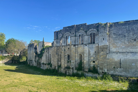 From Bordeaux: Morning in Saint-Emilion – Breakfast + Tour + Tasting Morning in Saint-Emilion from Bordeaux: Breakfast + Tour + Tasting