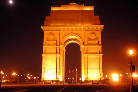 Nueva Delhi: Antigua y Nueva Delhi Tour privado de día completoTransporte privado de día completo, guía y entradas