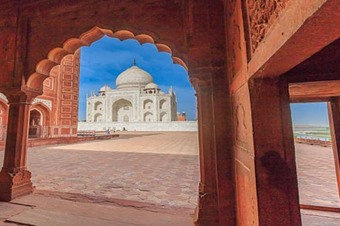 Delhi till Agra: Berättelser om Taj Mahal och lokalt livPrivat Agra-resa från Delhi – bil, guide och biljetter